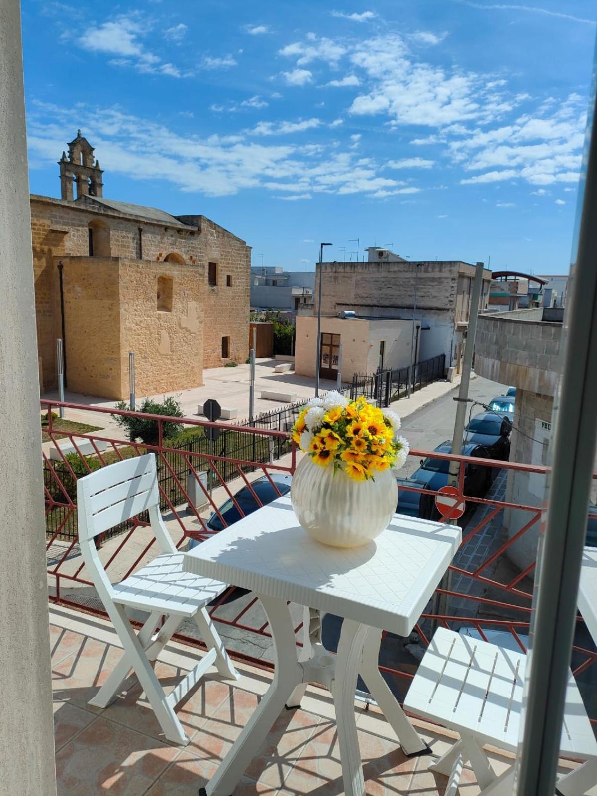Tra Il Mare E Il Borgo - Pulsano Apartman Kültér fotó