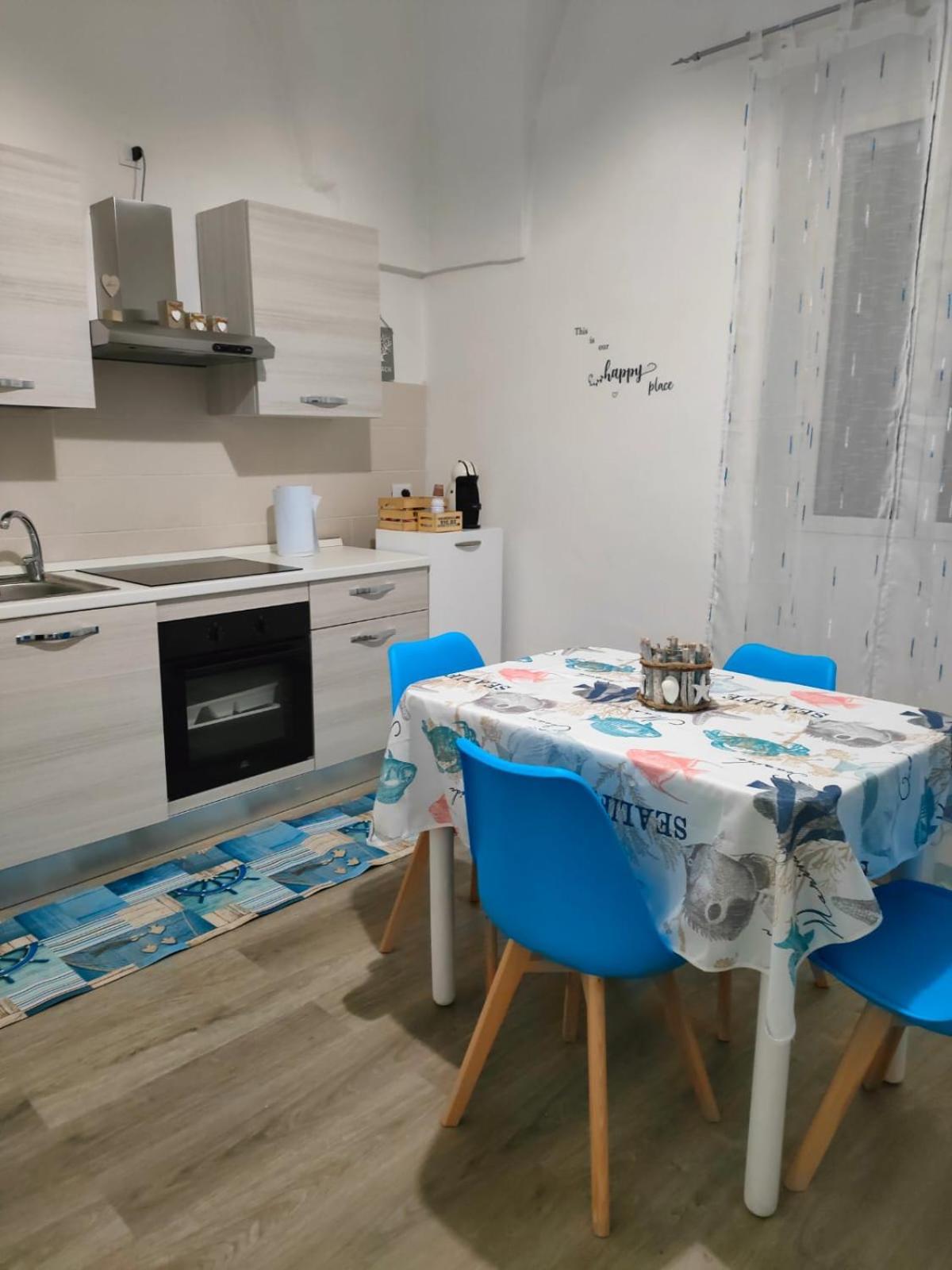 Tra Il Mare E Il Borgo - Pulsano Apartman Kültér fotó
